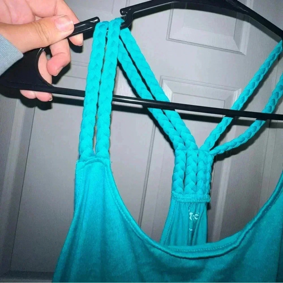 Teal Tank Top ❤️ - Picture 2 of 4